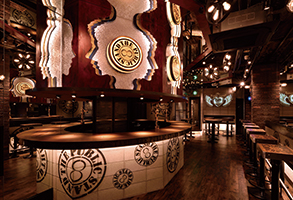 Public stand 上野店