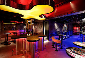 Public stand 六本木店